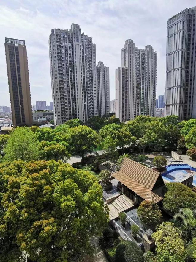 楼处发布：撰写完美风景！！最新年度聚焦@